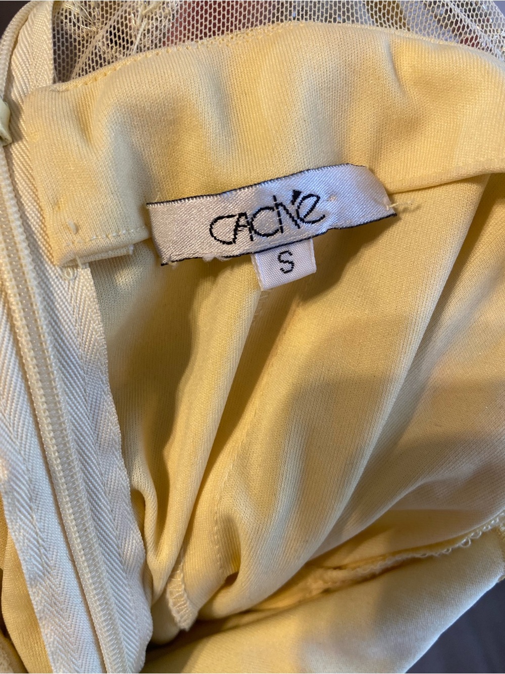 Cache Vintage Y2K Butter Yellow Beaded Formal Dress - Picture 4 of 7